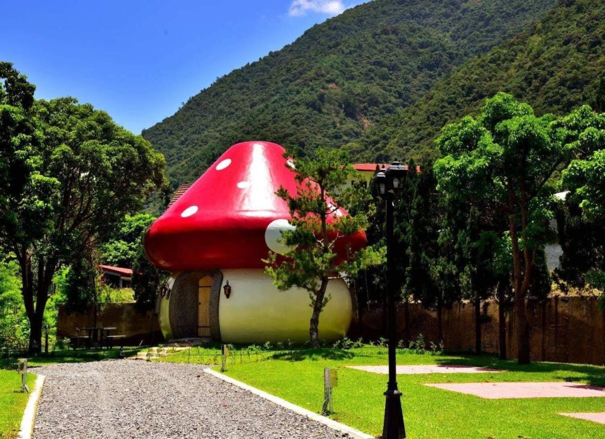 Mushroom Forest Guesthouse Camping Site Puli Ngoại thất bức ảnh